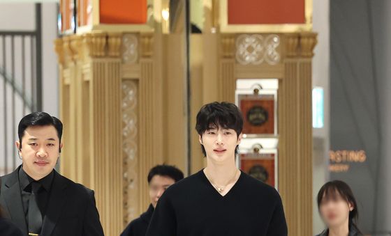 변우석 '문짝남친'의 위엄