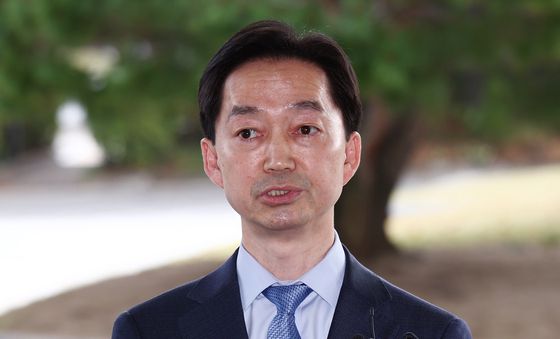 공소청 찾은 김지용 중수청장