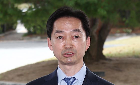 공소청 찾은 김지용 중수청장
