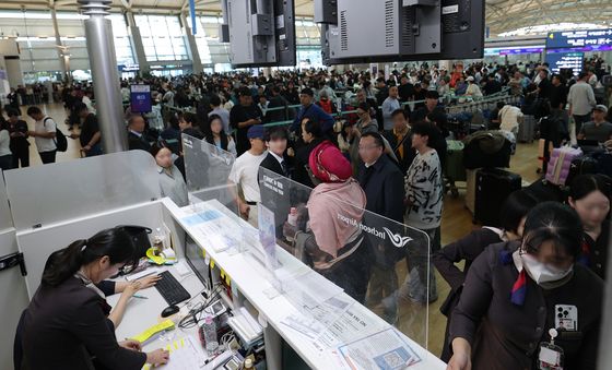 인천공항 네트워크 먹통에 인천공항 출국장 혼란