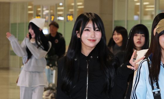 화이트 스콜피온 나비, 예쁜 미소