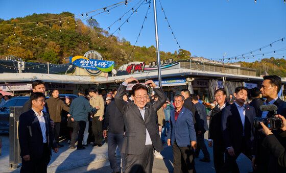영양전통시장 찾은 이재명 대통령