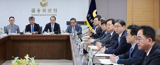 금융 당국, 금융권 긴급 소집