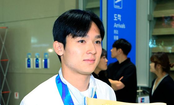 조용히 이동하는 양민혁