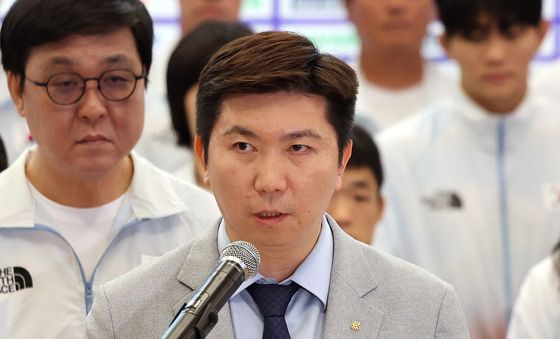 환영사하는 유승민 대한체육회장