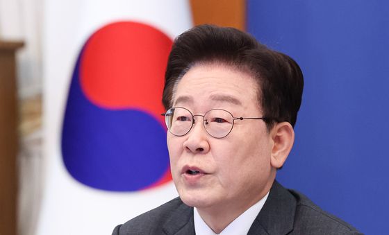 국무회의 발언하는 이재명 대통령
