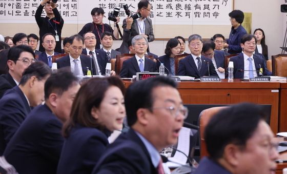 [국감] 조희대 대법원장 이석 요구하는 국민의힘