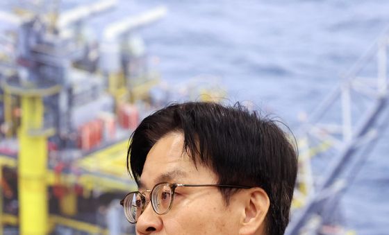 [국감] 업무보고하는 김정관 장관