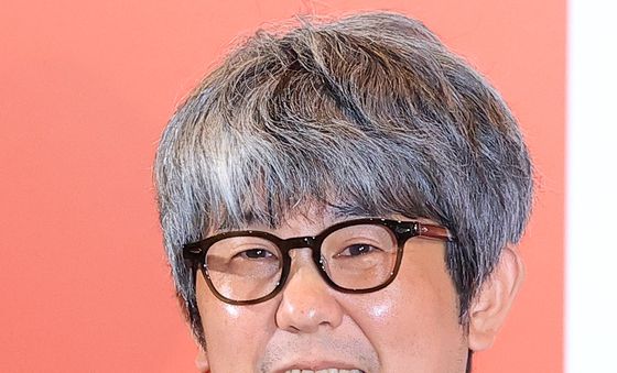 BIFF 개막작 기자회견 참석한 김종관 감독