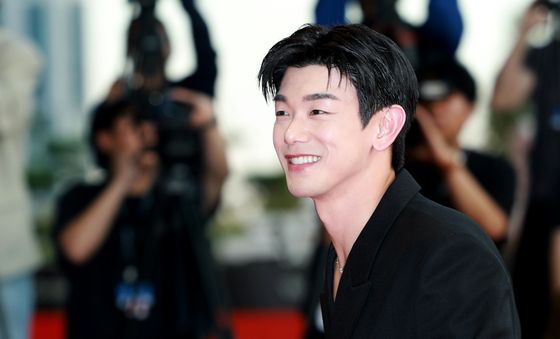 BIFF 찾은 에릭남