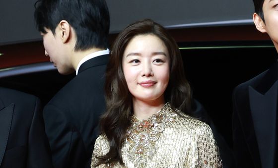 한선화, 블링블링 미소