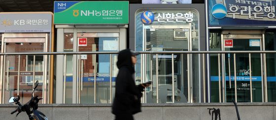AI發 무차별 해킹에 금융권 '비상'