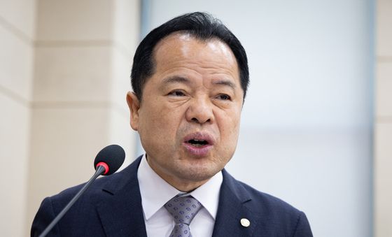 [국감] 국정감사 인사말하는 위철환 중앙선관위원장 직무대행