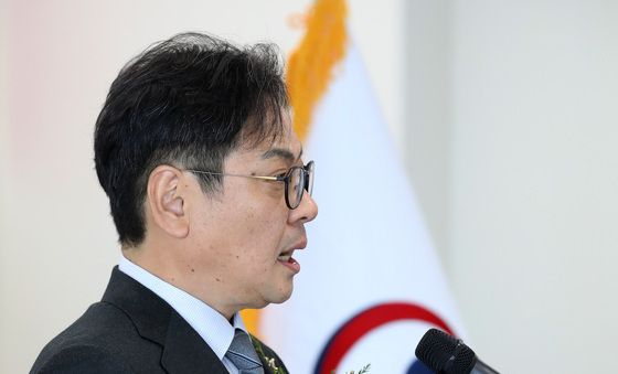 취임사하는 김기욱 부산중수청장