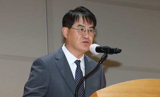 개청사 하는 김형근 수원지방중수청 초대청장