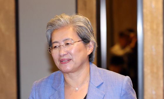 리사 수 회장, 7개월 만에 다시 방한