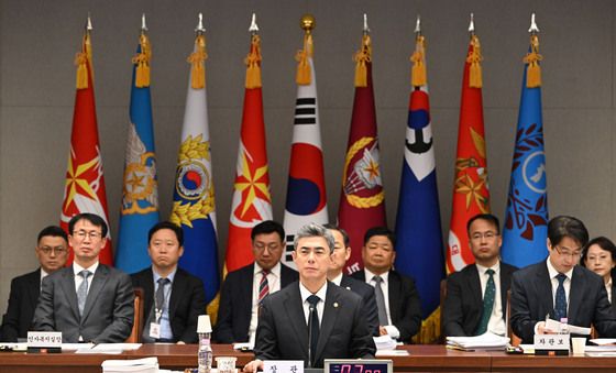 [국감] 국정감사 출석한 강신철 국방부 장관