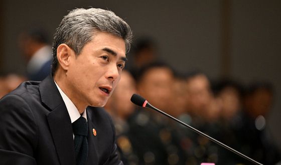 [국감] 강신철 장관 "AG 축구팀 일부 병역의무 폄훼 심히 유감"
