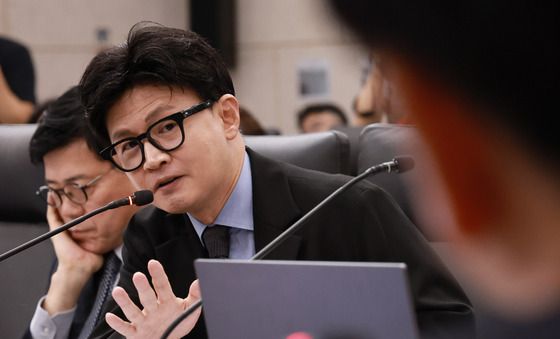 [국감] 통일부 국감 질의하는 한동훈 의원