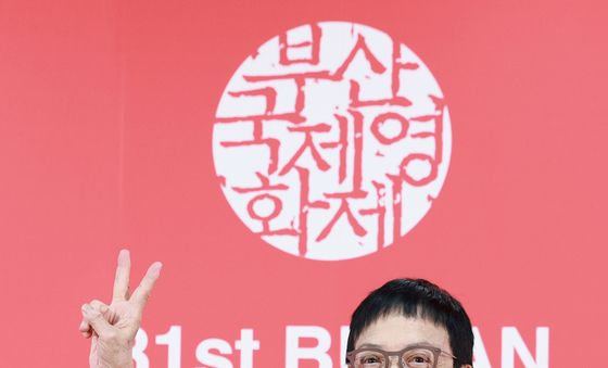 까멜리아상 수상한 허안화 감독