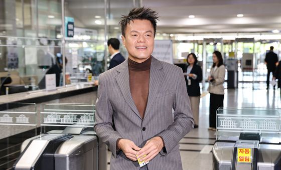[국감] 국회 들어서는 박진영 대중문화교류위원회 공동위원장