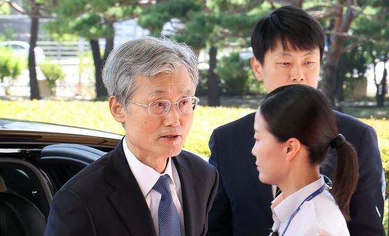 오후에 출근하는 조희대 대법원장
