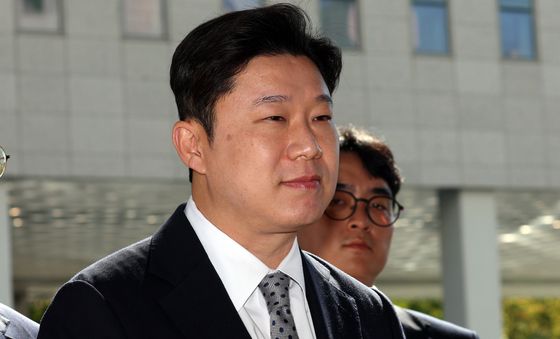 진종오, 징계 효력정지 가처분 심문 출석