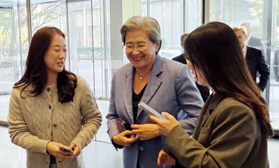 삼성전자 서초사옥 방문한 AMD 리사수