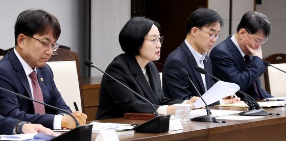 국가정책조정회의 발언하는 한성숙 국무총리