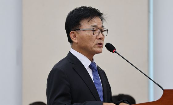 [국감] 업무 보고하는 박상진 한국산업은행 회장