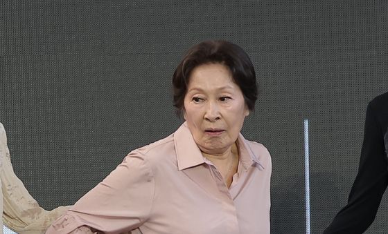 김혜자, 건강한 모습으로