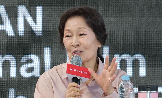 BIFF 찾은 김혜자