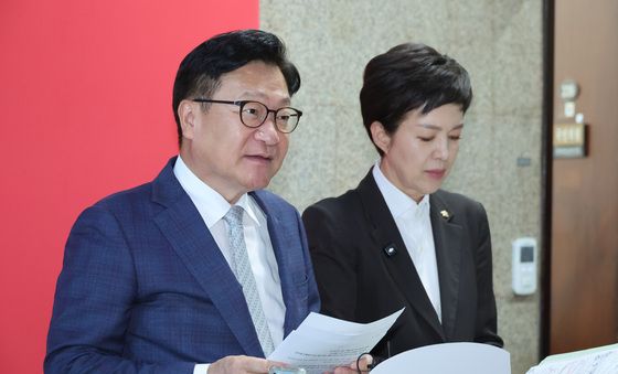 文정부 블랙리스트 의혹 비판하는 정점식