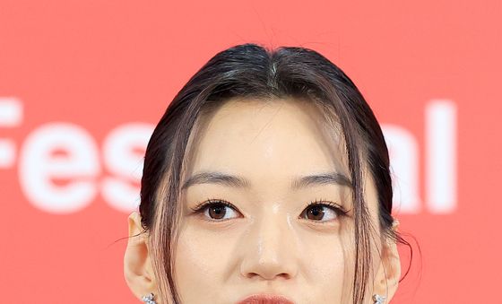 '도라' 김도연