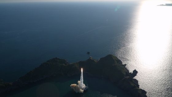 극초음속 활공비행체(HGV) 최초 시험발사 장면 공개