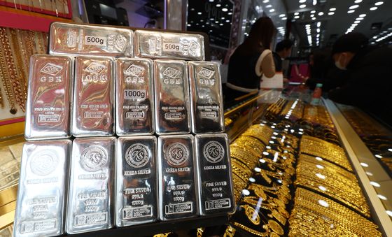 국제 금·은값 '폭락'