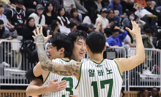 KT에 승리 거둔 DB