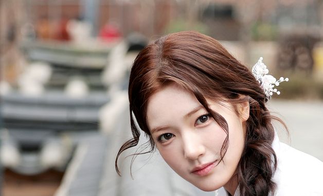 앳하트 서현, 은은한 꽃 향기