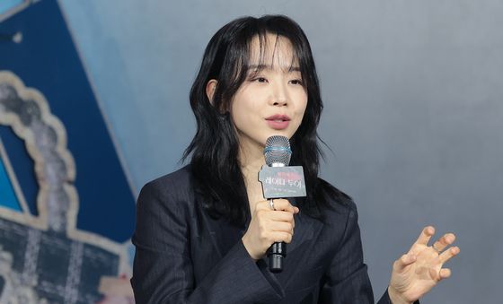 '레이디 두아' 신혜선