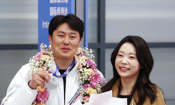 금의환향 김상겸, 사랑하는 아내와 함께