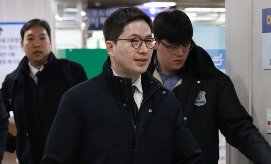 이원모 전 공직기강비서관 '법정으로'