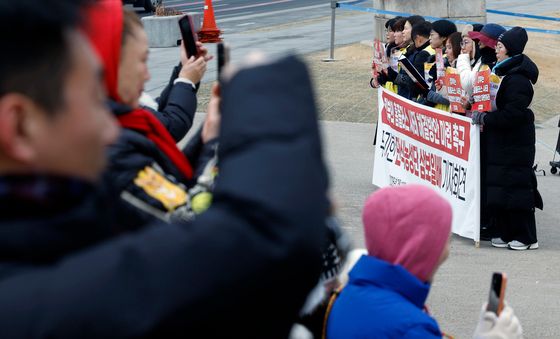 관광객과 노동자