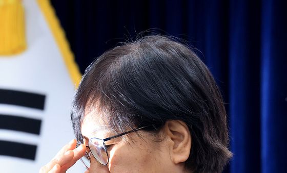 의사인력 양성규모 발표 나선 정은경 장관