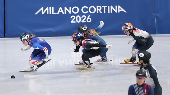 김길리, 치열한 포지션 싸움