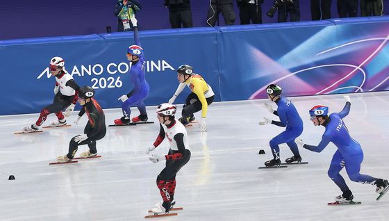 개최국 이탈리아, 혼성 계주 금메달