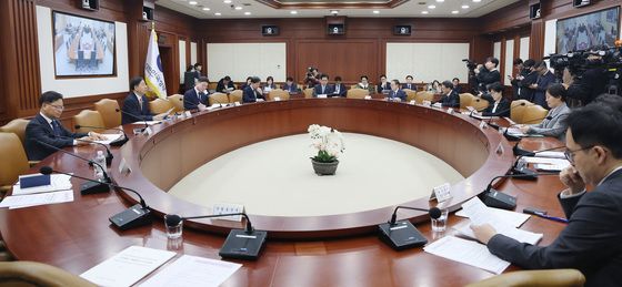 구윤철 부총리, 민생물가 특별관리 관계장관 TF 회의 주재