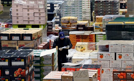 명절 앞두고 과일 세상