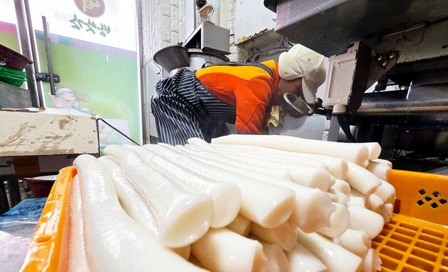 설 명절 앞두고…분주한 방앗간