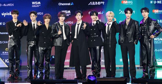 계약 종료 앞둔 제로베이스원