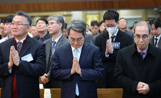 곽진상 주교 서품식 참석한 김동연 경기도지사